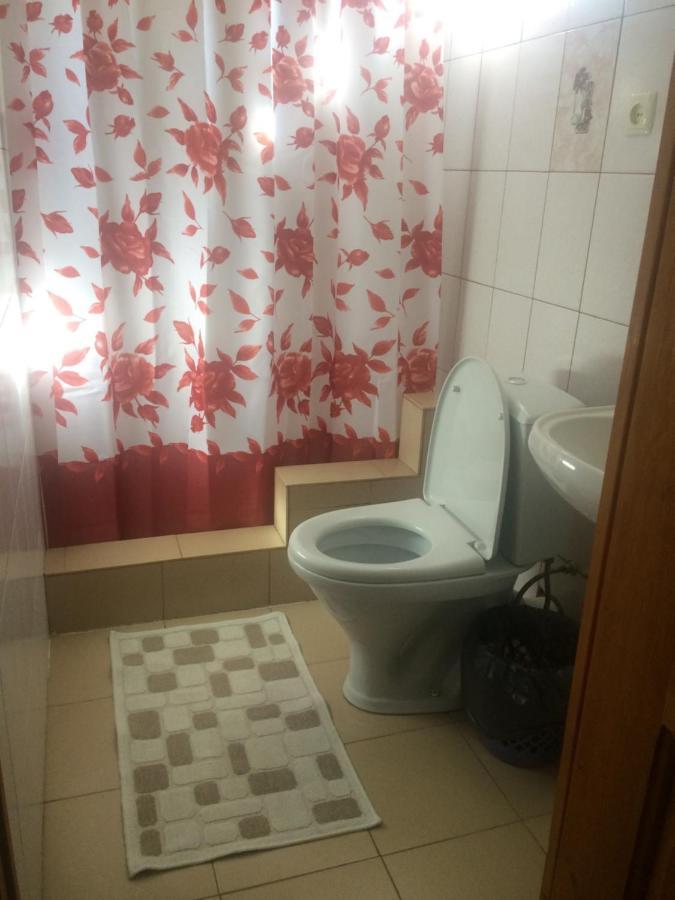 Изабелла Hotell Pizunda Exteriör bild