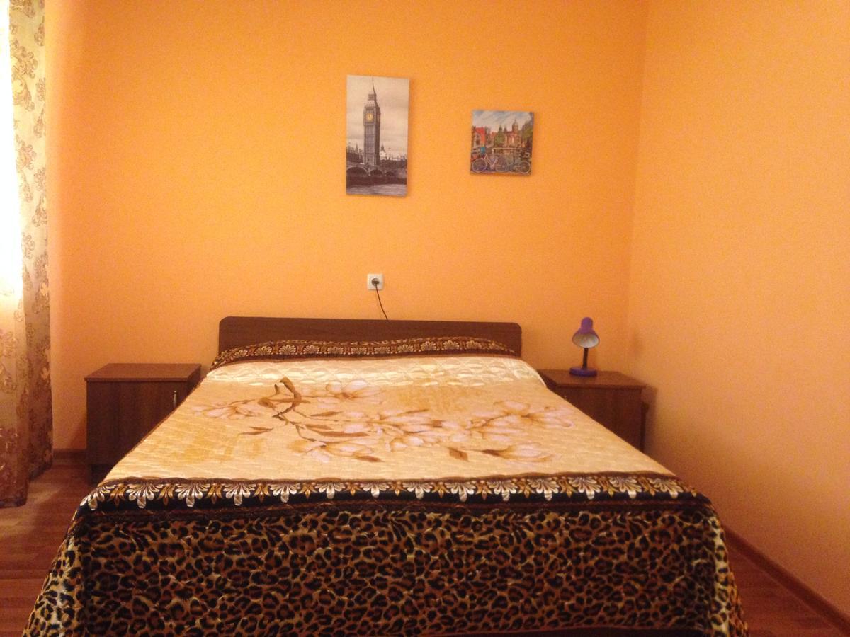 Изабелла Hotell Pizunda Exteriör bild