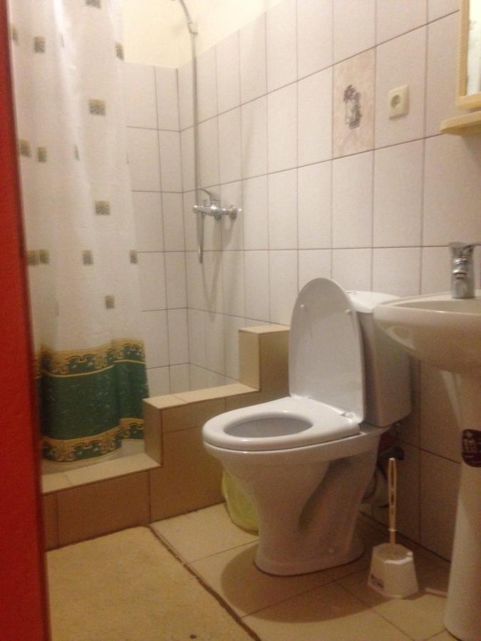 Изабелла Hotell Pizunda Exteriör bild